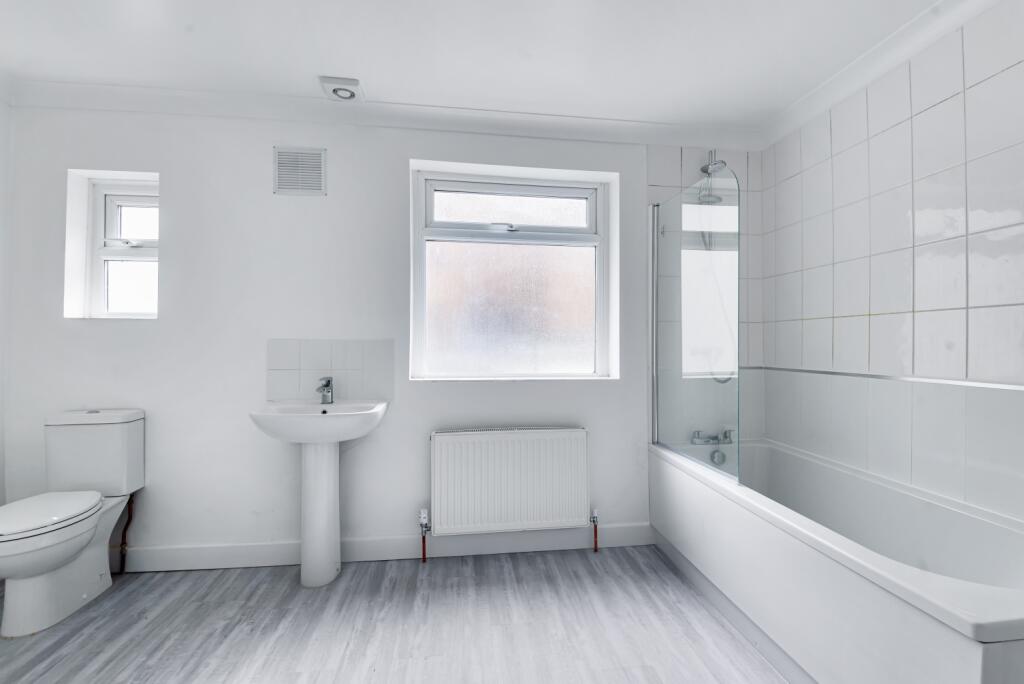 Apartment in London, Callis Yard, Charlton Riverside - View 4