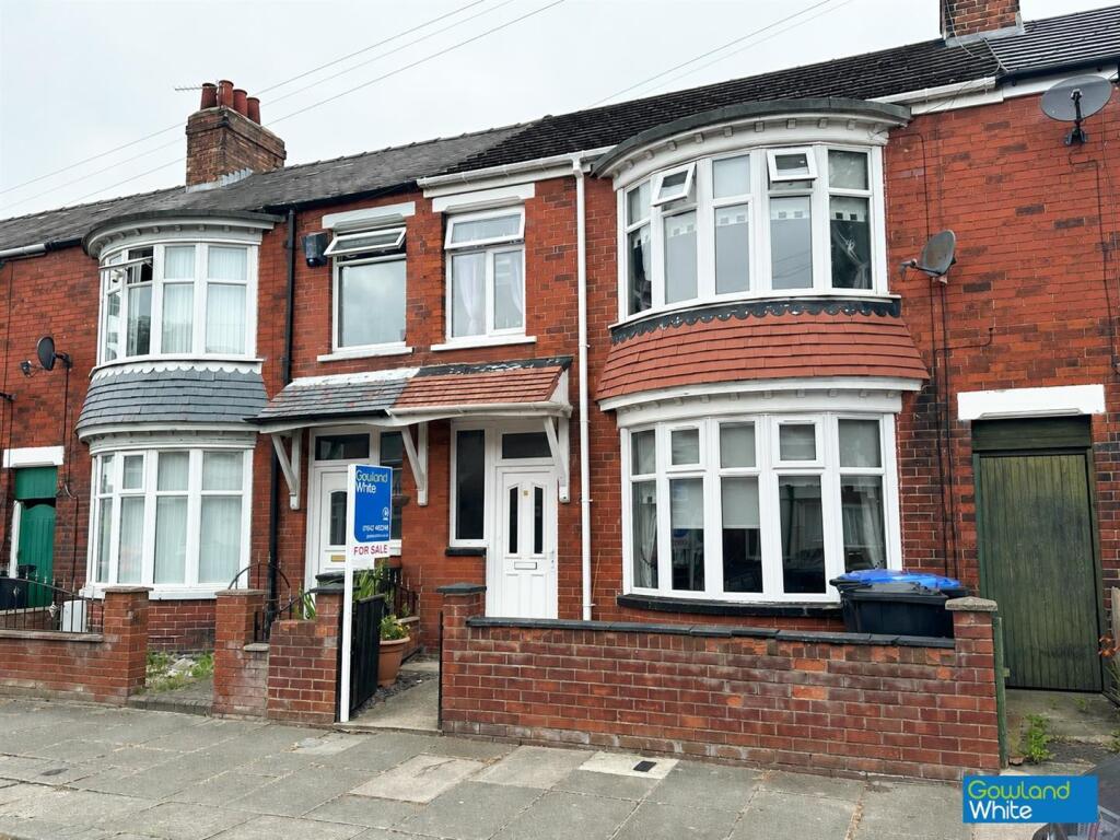 3-bed terraced on Lewis Road, Linthorpe, Middlesbrough, TS5 6EW, £125,000