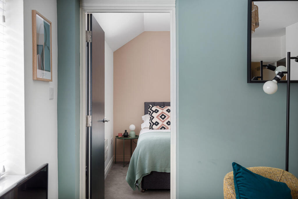 Apartment in Cardiff - View 5