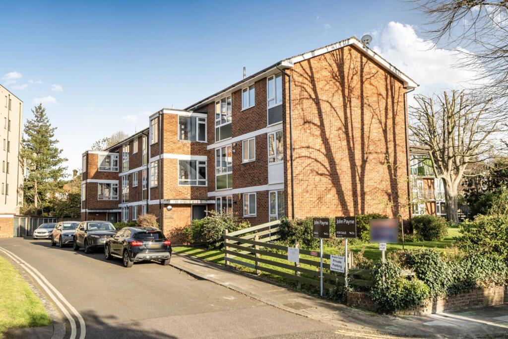 Main image of property: Wythfield Road, London