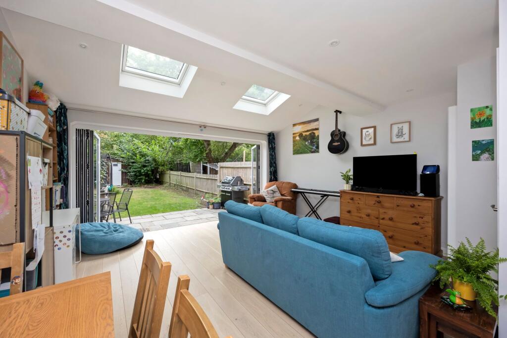 House in Brighton - View 3
