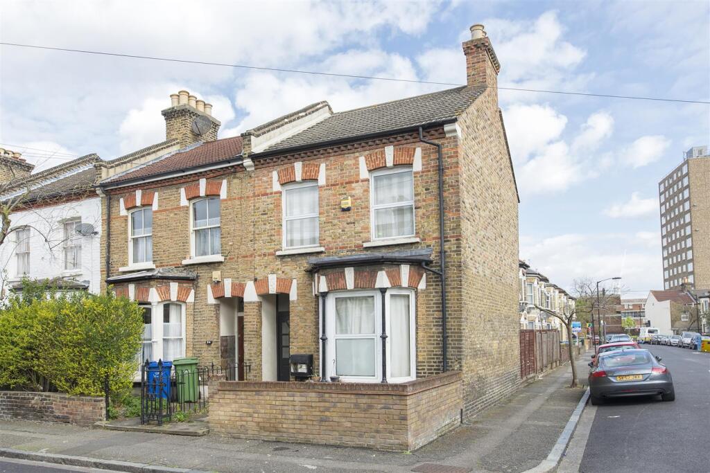 House in London - View 3