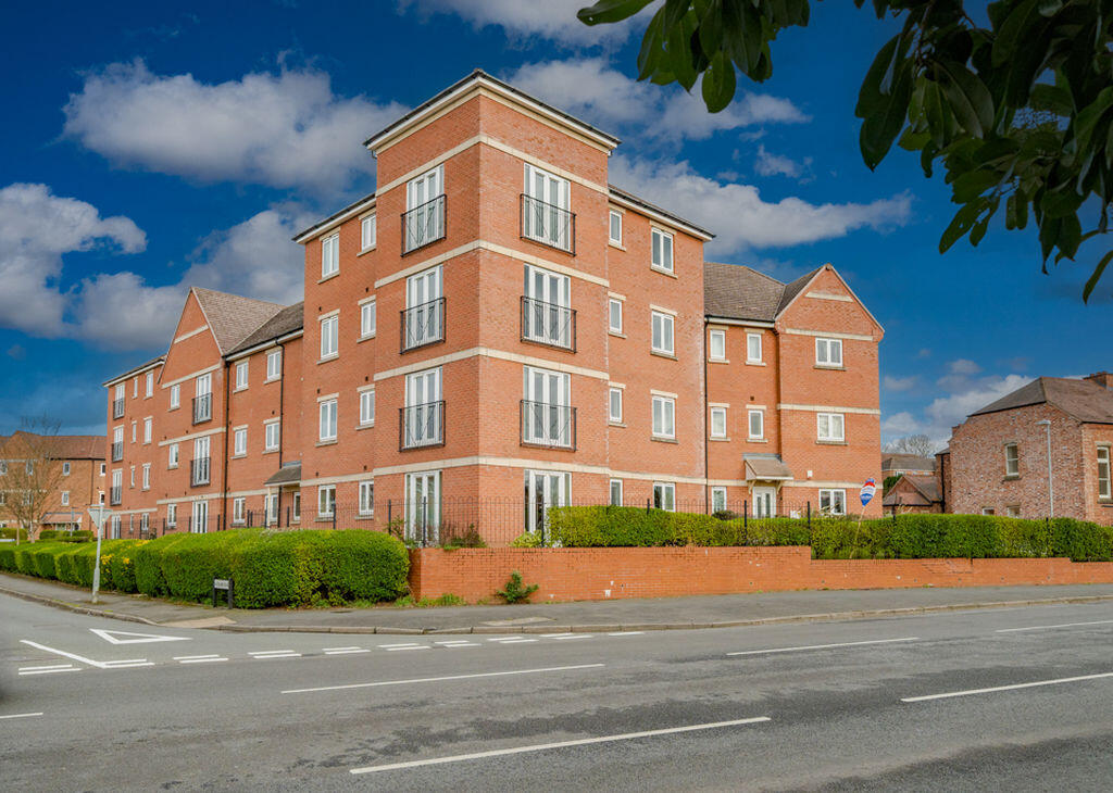 Main image of property: 14 Marshall Crescent, Wordsley