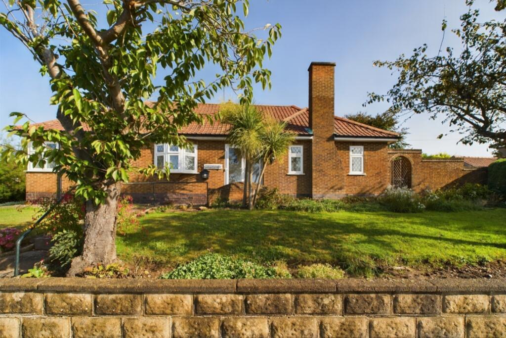 Main image of property: Sandringham Drive, Bramcote, Nottingham, Nottinghamshire, NG9