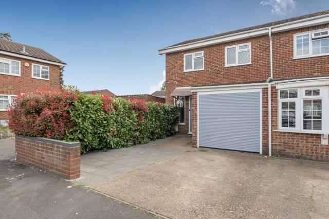 Main image of property: Sunbury-on-Thames, Surrey, TW16