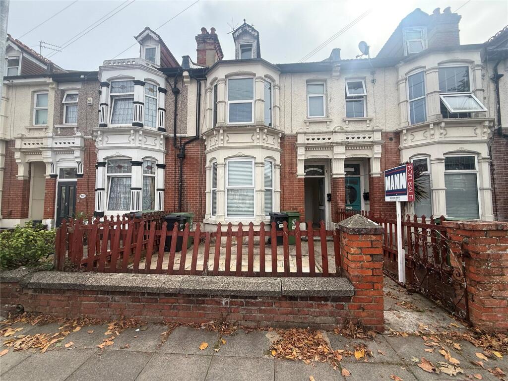 Main image of property: Stubbington Avenue, Portsmouth, Hampshire, PO2