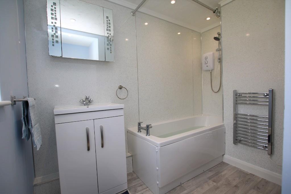 House in Breckland, Haverscroft Street, Attleborough - View 5