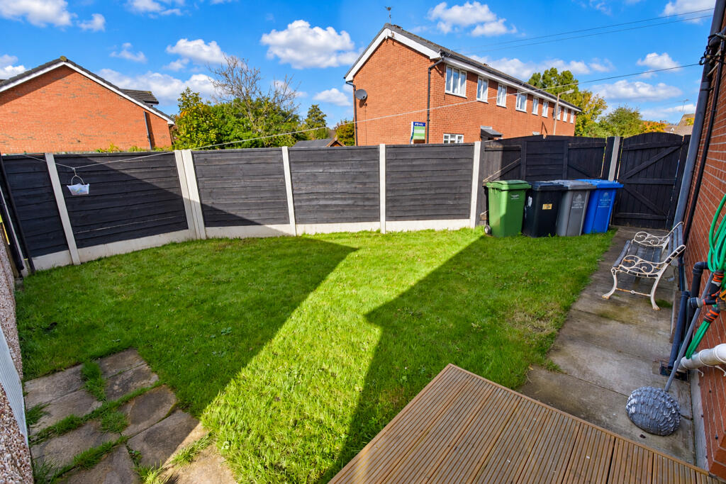 Marbury Close, Flixton, Manchester, M41 8GZ photo 4