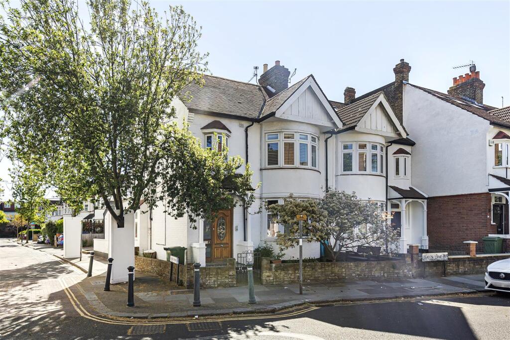 Main image of property: Sheen Lane, East Sheen, SW14