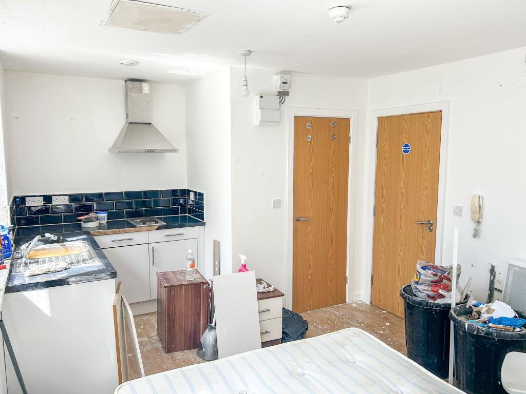 Sunbridge Road, Bradford, BD1 photo 4