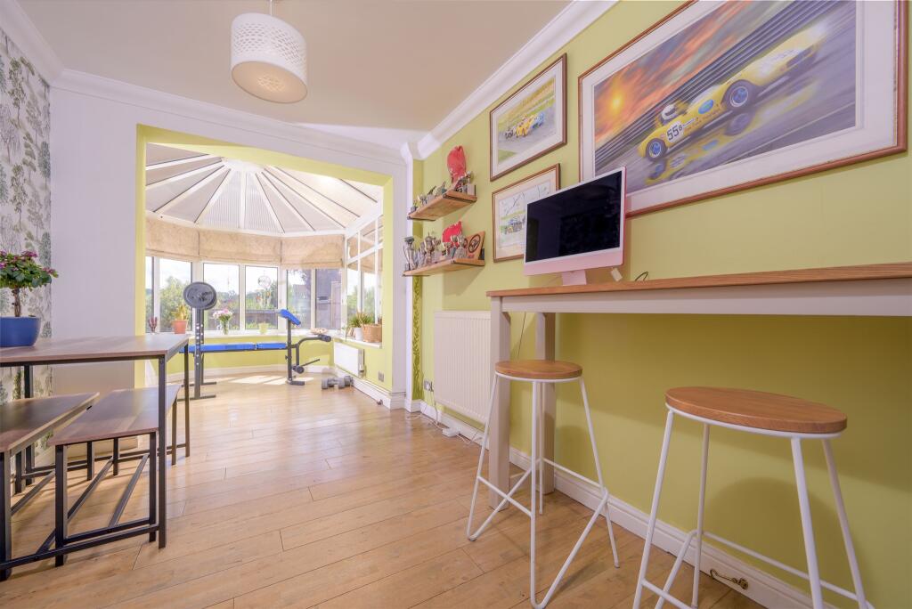House in Desborough, North Northamptonshire - View 4