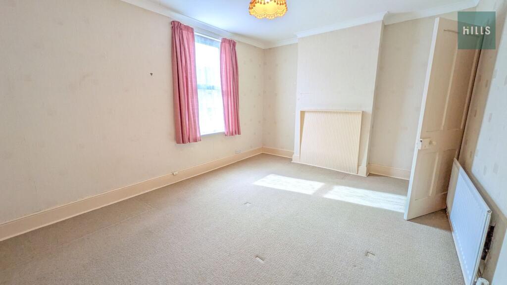 House in Worcester, Barbourne - More