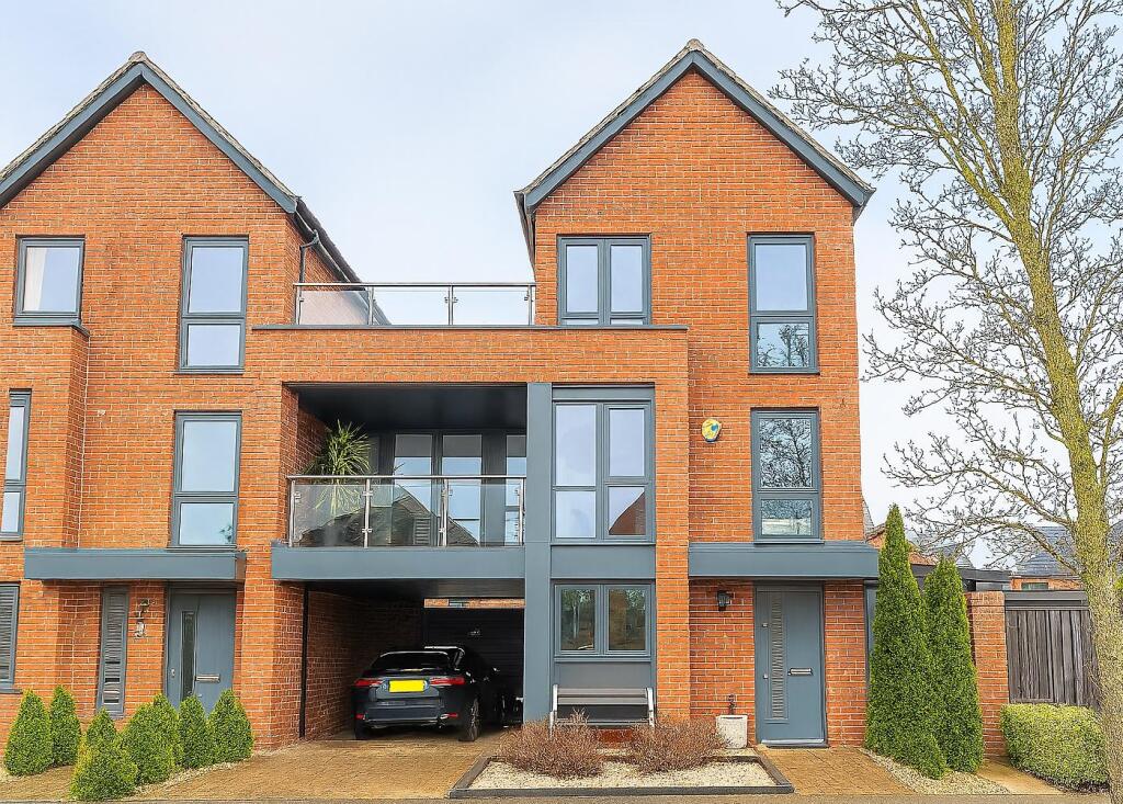 Main image of property: Atlas Way, Oakgrove, Milton Keynes