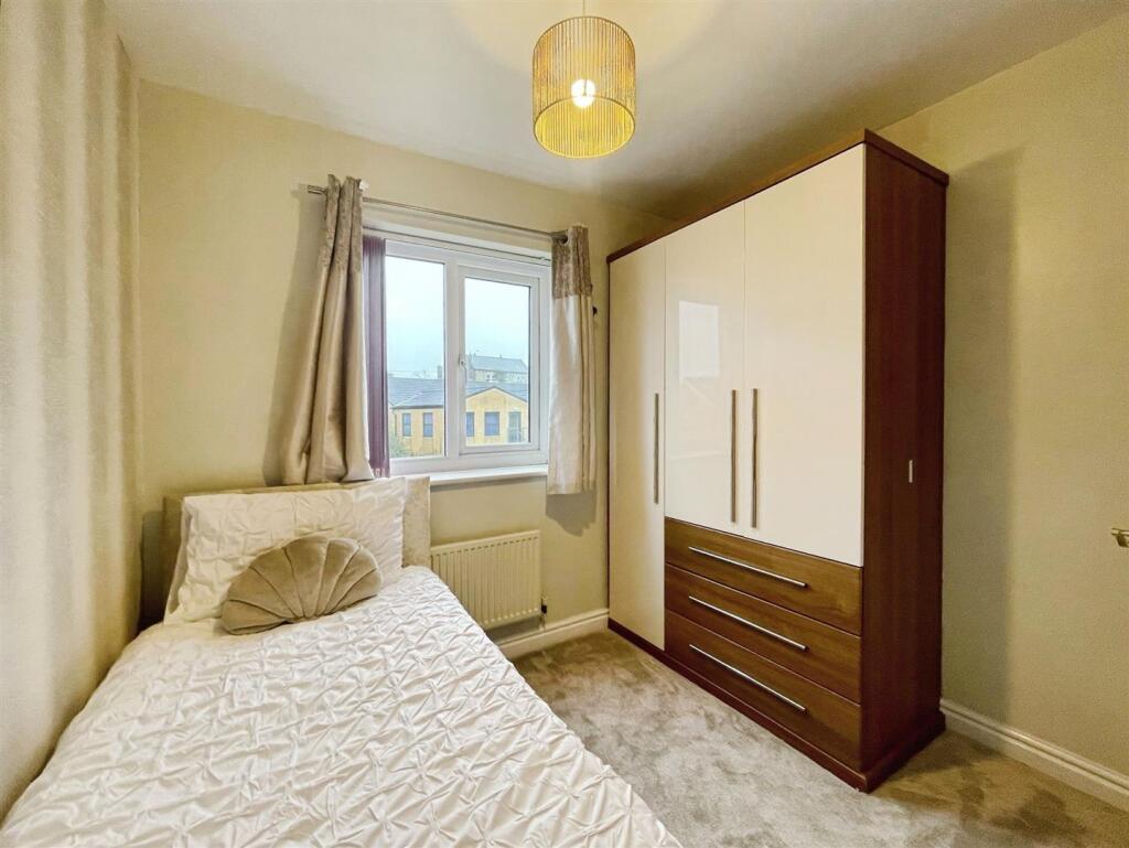 Additional image 17 of Scholars Walk, Bradford, BD2 3AF