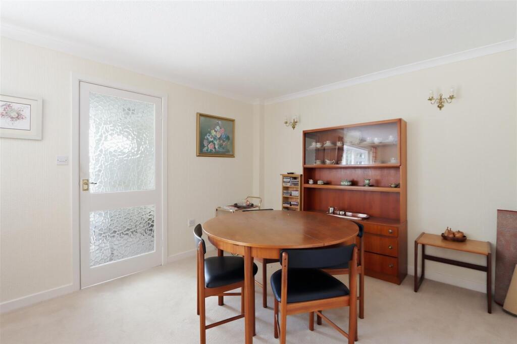House in Sheffield - View 4