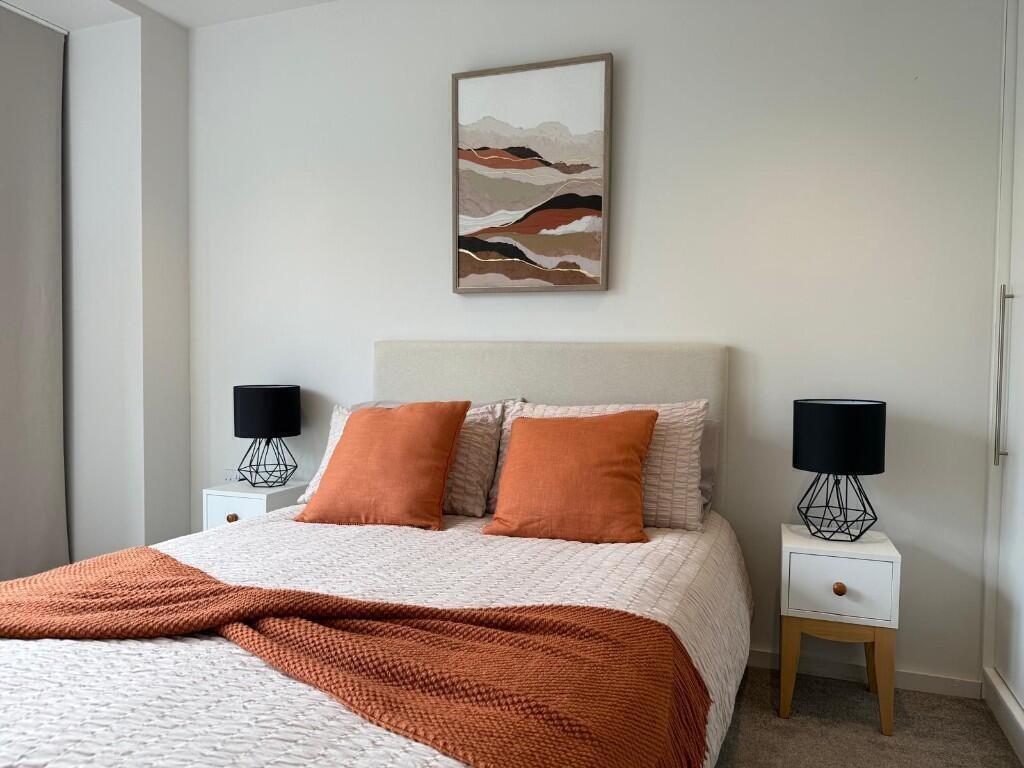 Main image of property: Headingley Park, 8 Victoria Road, Leeds LS6 1FJ