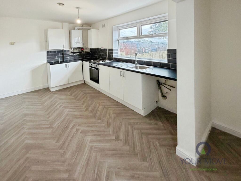 House in Stoke-on-Trent - View 3