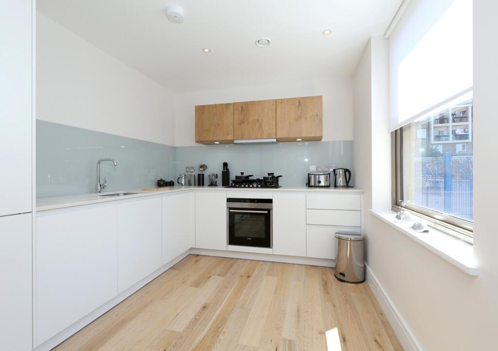 Apartment in London - View 4