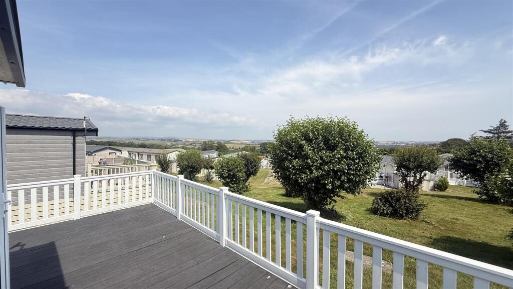 House in Plymouth - View 3