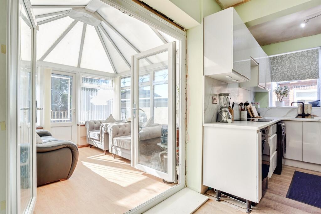 House in Wakefield, Crofton - View 5