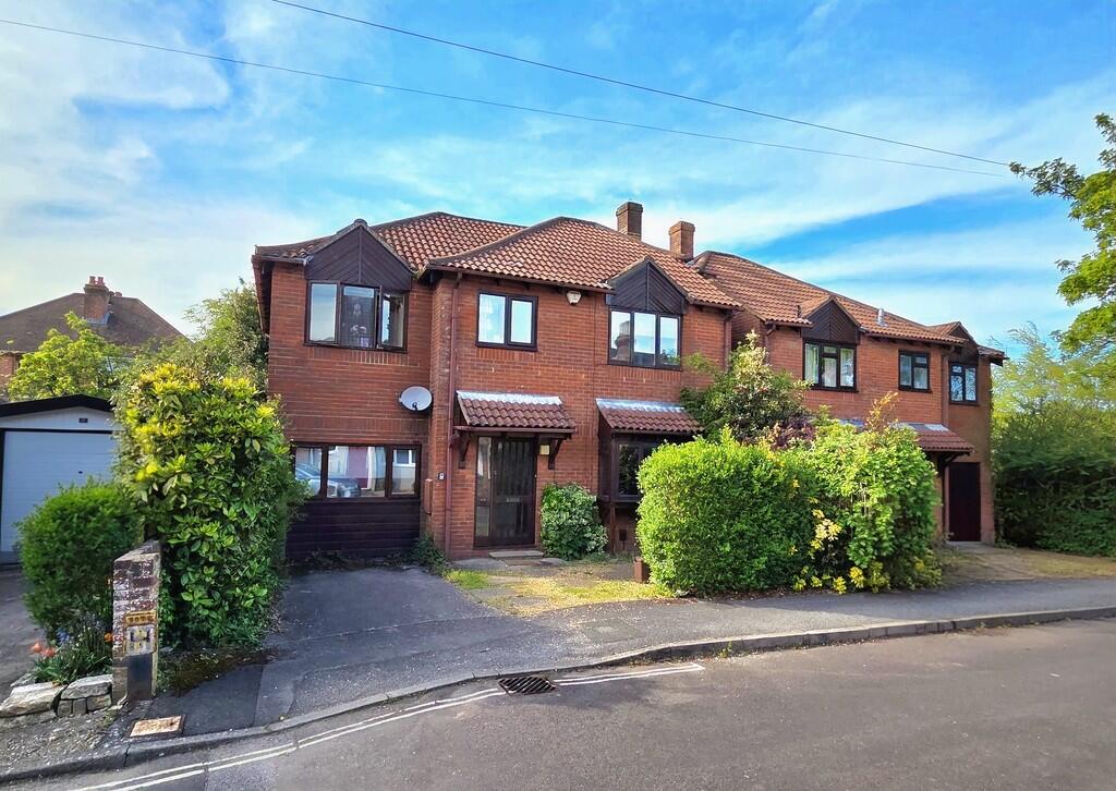 Main image of property: Highcrown Street