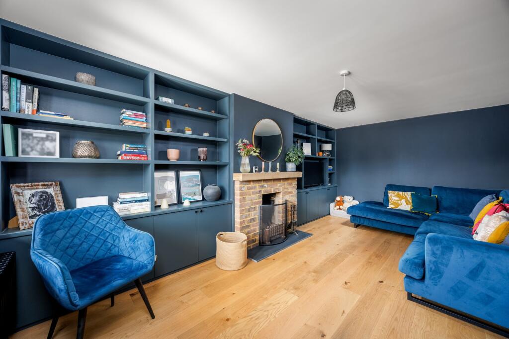 House in Brighton - View 5