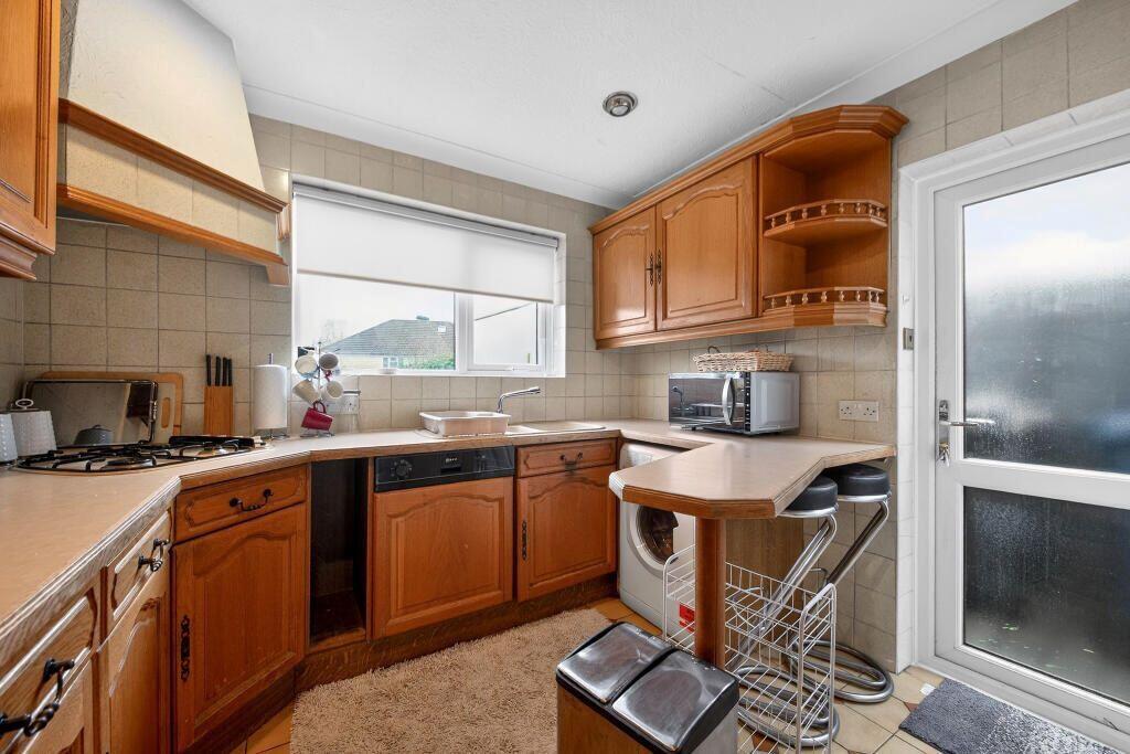 House in Harrow - View 4