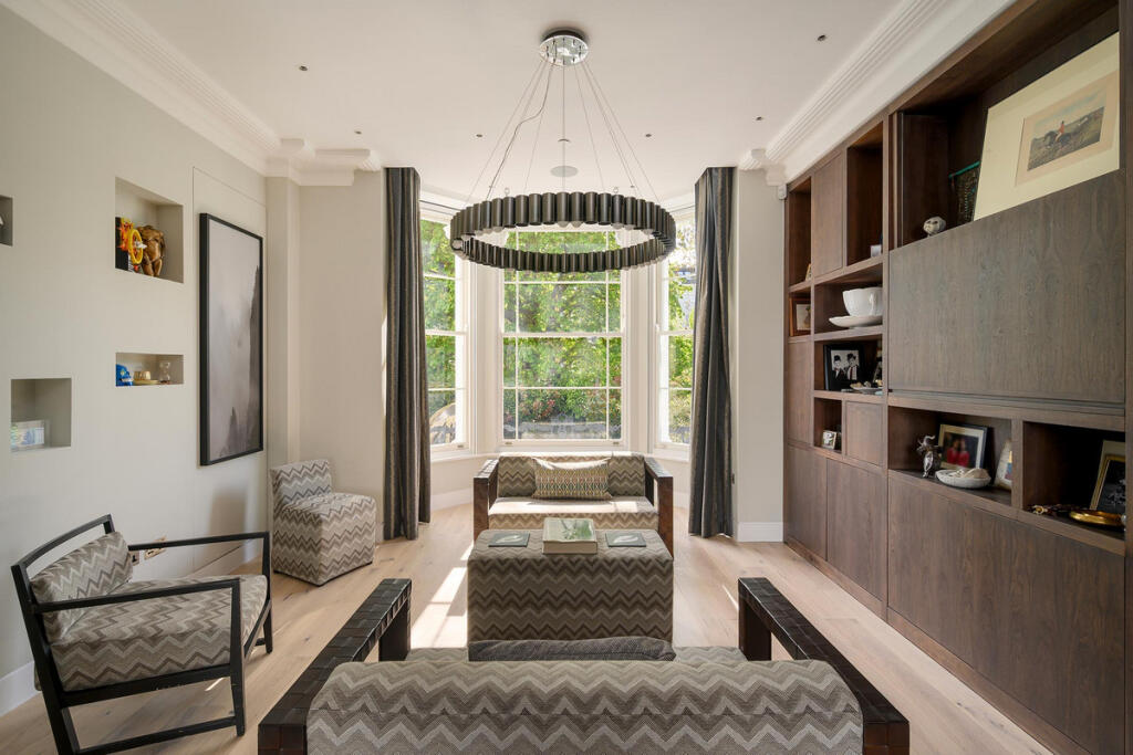 Main image of property: Elgin Crescent, Notting Hill, W11