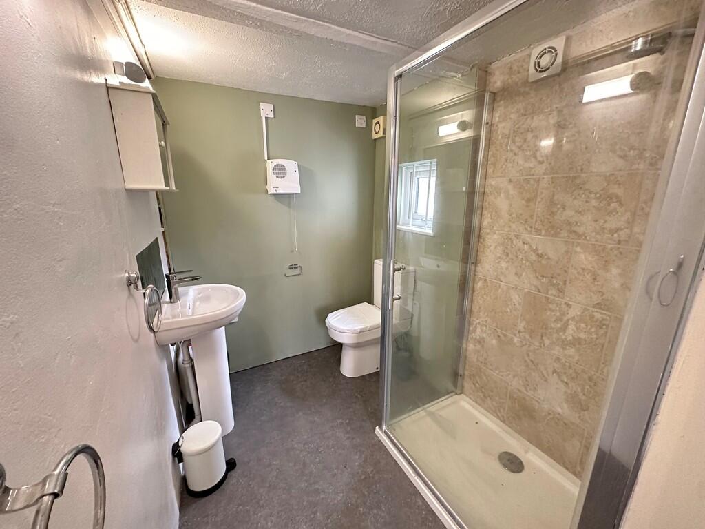 Apartment in Ipswich - View 5
