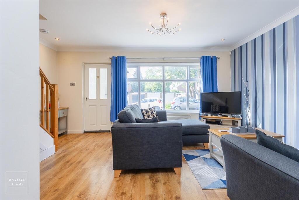House in Manchester - More