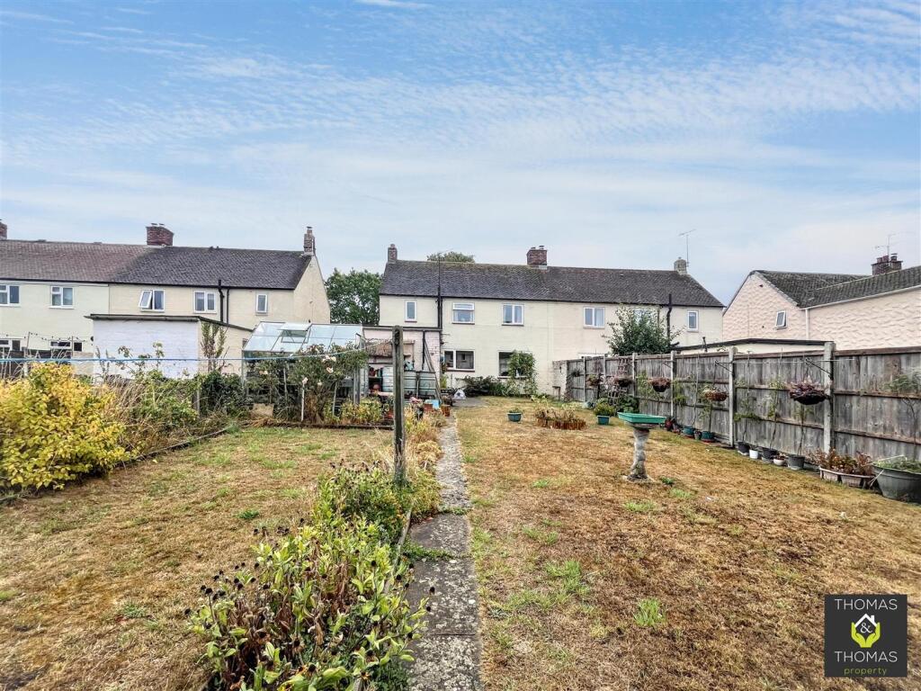 House in Tewkesbury, Bentham, Badgeworth - View 2