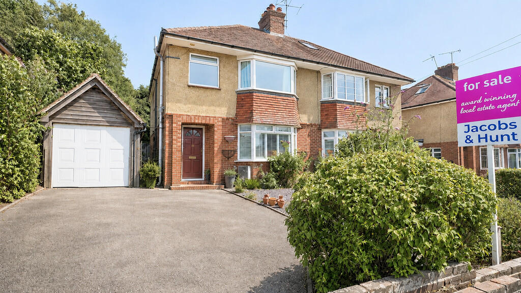 Main image of property: Oaklands Road, Petersfield, Hampshire
