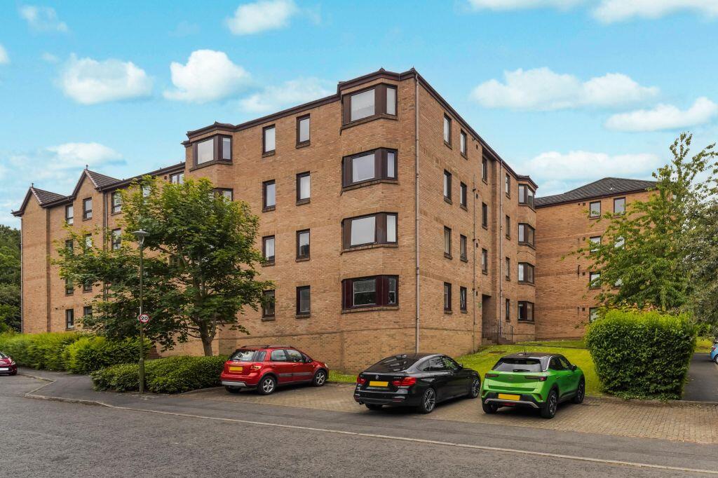 Main image of property: 5/6 Craigend Park, Liberton, Edinburgh, EH16 5XY