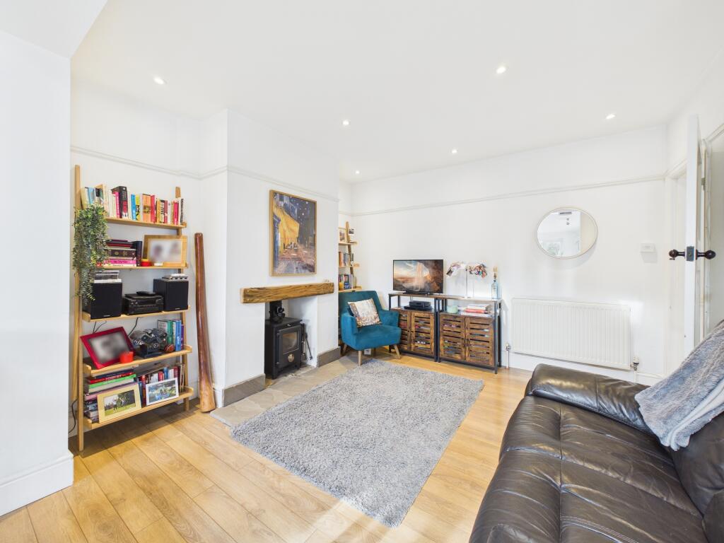 Ridgeway Avenue, Littleover photo 4