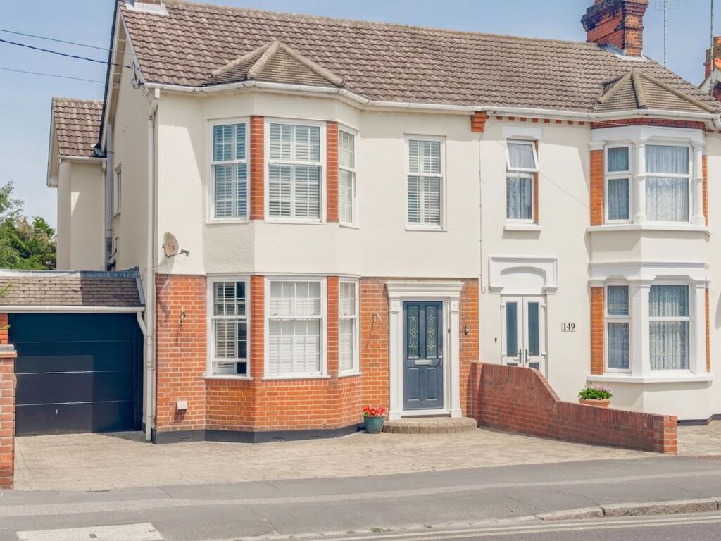 Main image of property: Eastwood Road, Rayleigh, SS6