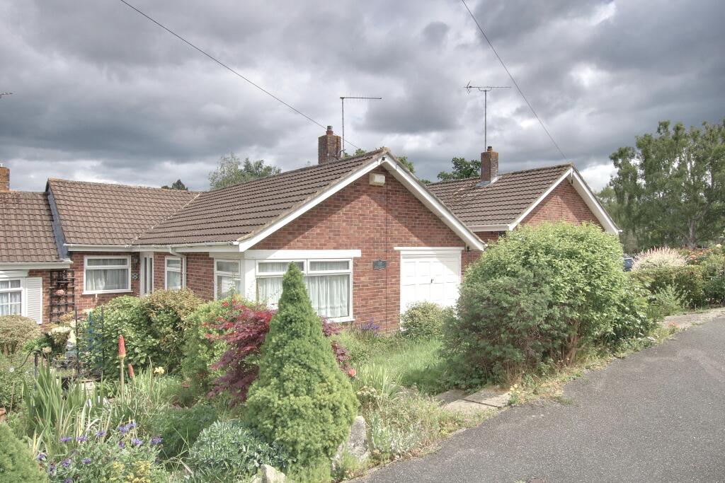 3-bed house on North Baddesley, Southampton, £325,000