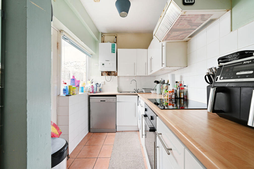 House in Sheffield, Sheaf Valley Quarter, Park Hill - View 4