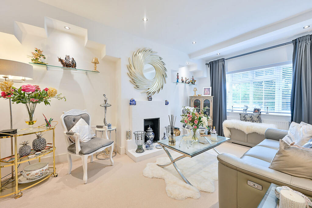 Apartment in London - More