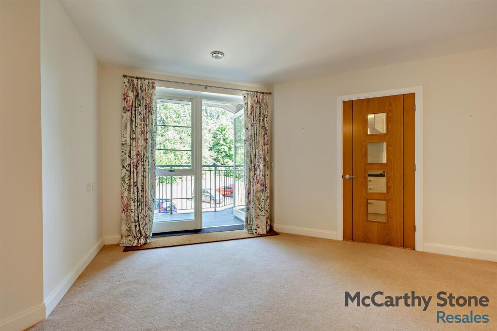 Lambrook Court, Gloucester Road, Larkhall, Bath photo 4