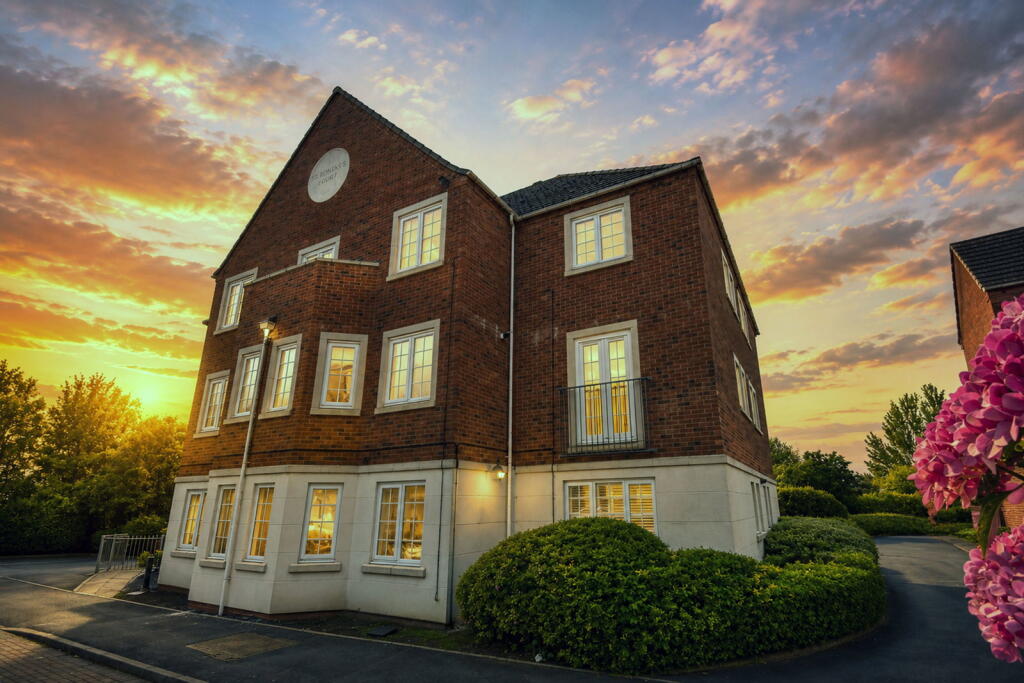Main image of property: Donnington Court,Dudley,DY1 2RW