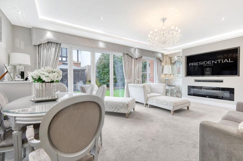 Mount Pleasant Road, Chigwell, IG7 – pohled 4