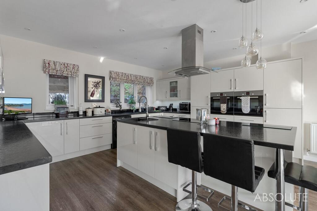 House in Torquay - View 3
