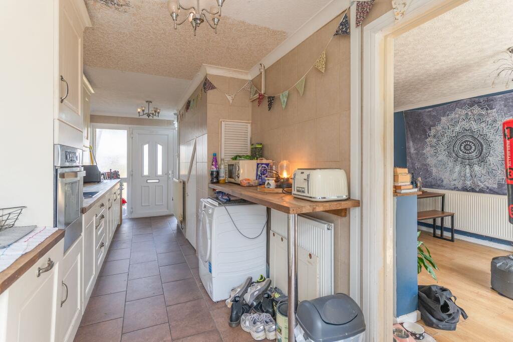 Holst Close, Newport, NP19 photo 3
