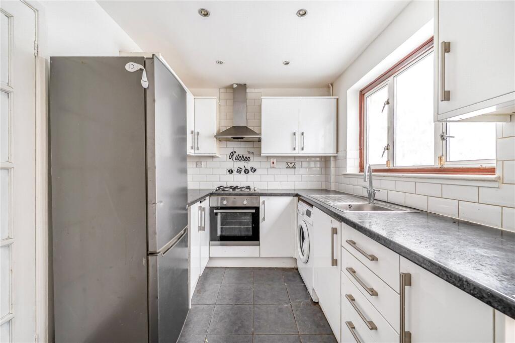 House in Southall - View 3