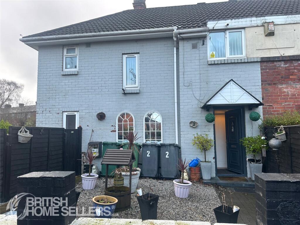 Main image of property: Cragside Gardens, Leeds, West Yorkshire, LS5