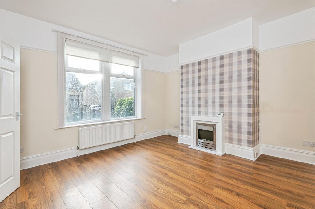 Additional image 4 of Thorncroft Road, Bradford