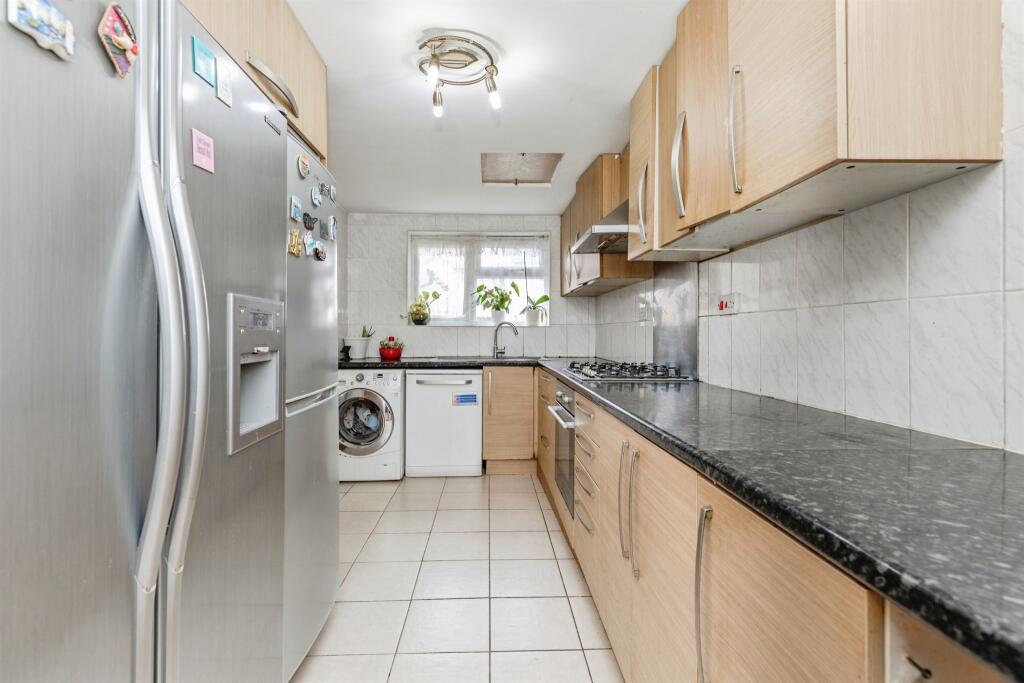 House in Tonbridge - View 3