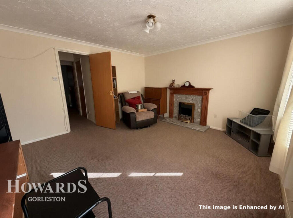 Lowestoft Road, Gorleston photo 3