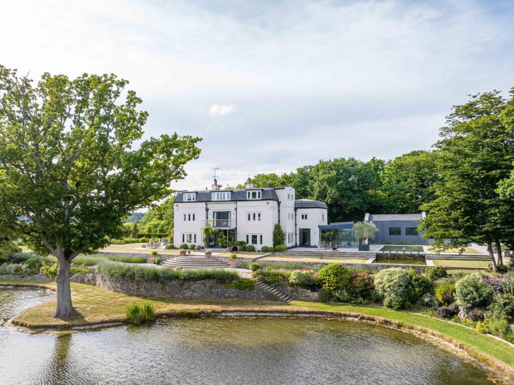 Main image of property: London Road, Hurst Green, Etchingham, East Sussex