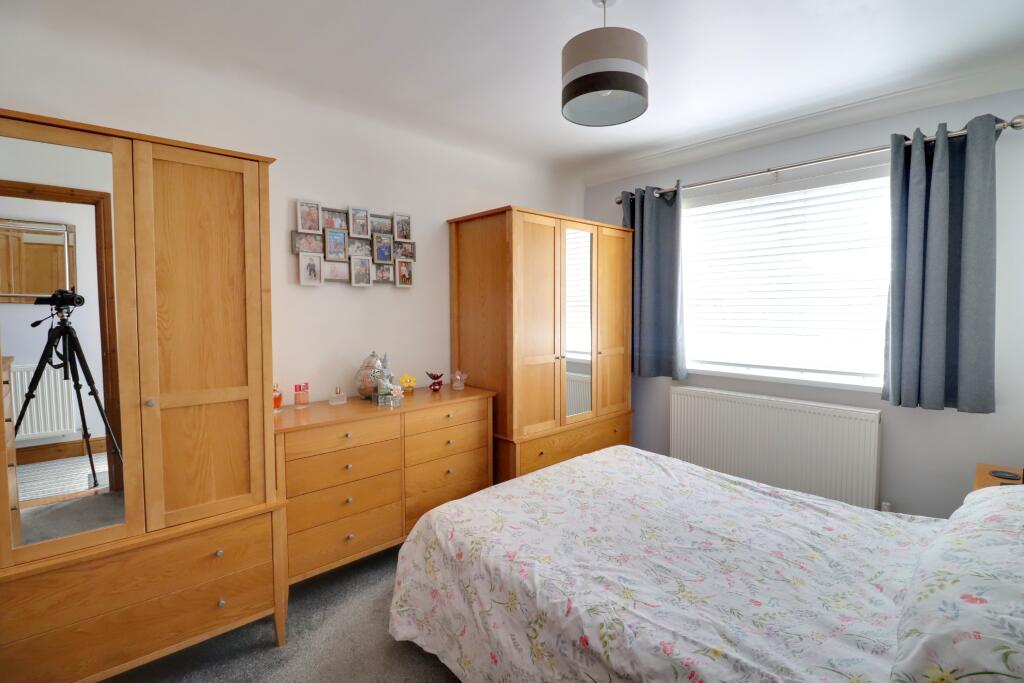 Sunnymead Drive, Waterlooville - More